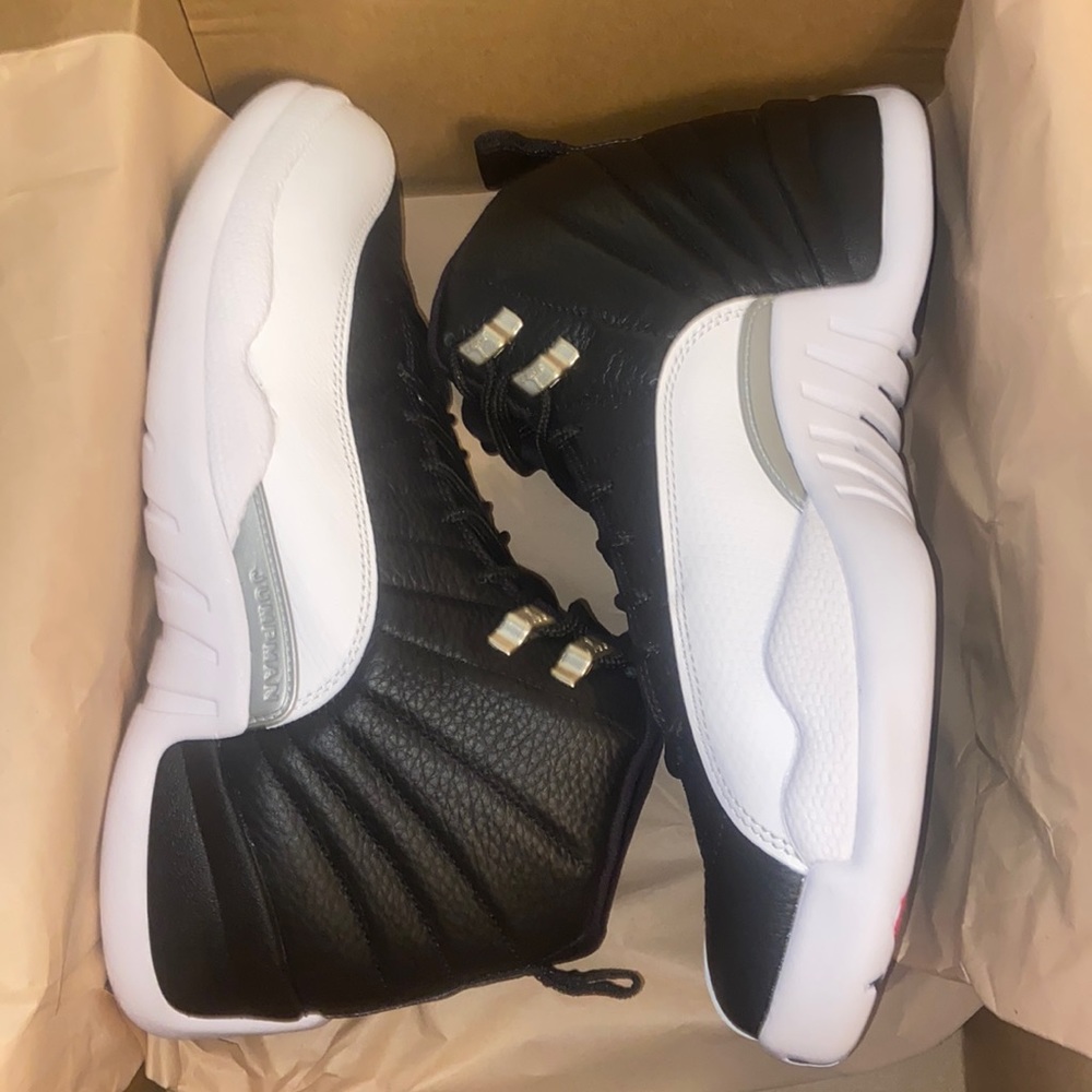JORDAN 12 PLAYOFF🖤❤️